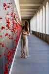 Wanita di Australian War Memorial di Canberra © Tourism Australia