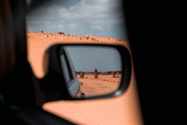 The Pinnacles, Coral Coast, Western Australia © Tourism Australia