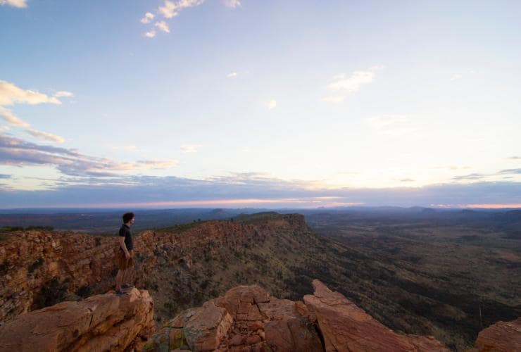 Alice Springs Desert Park, Alice Springs, Northern Territory © Tourism Australia