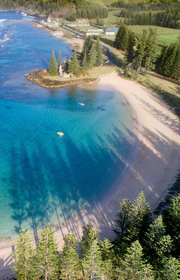 Foto aerea di Emily Bay a Norfolk Island © Rose Evans (Norfolk Island Tourism)
