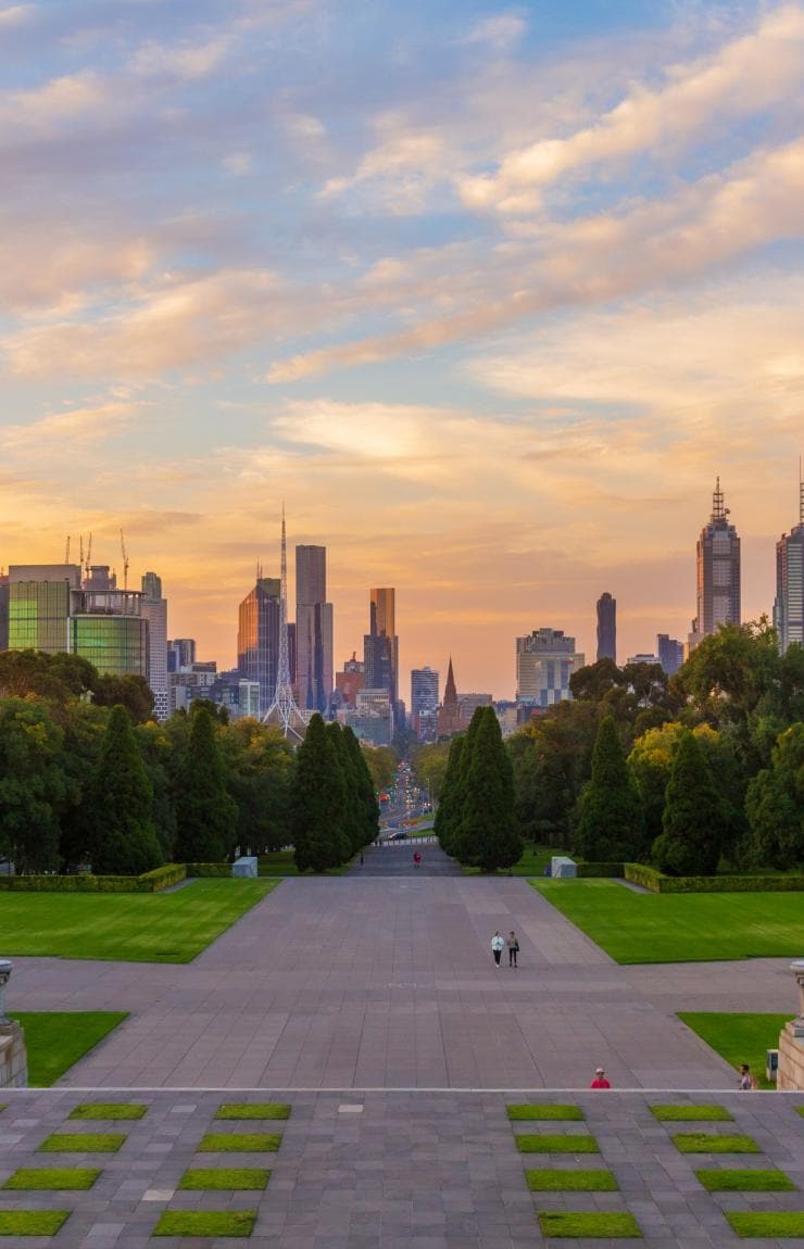 Melbourne, Victoria © Ray Captures