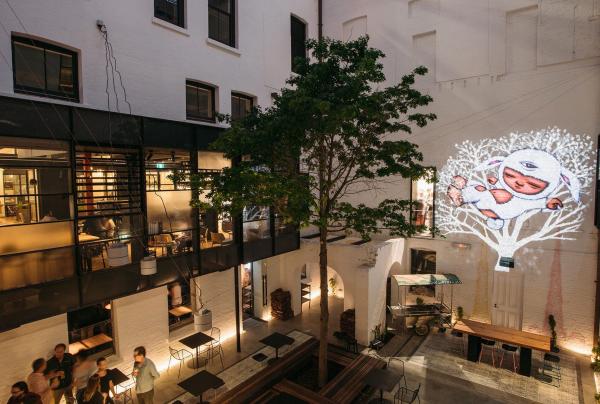 Cortile del Long Chim, Western Australia © State Buildings 