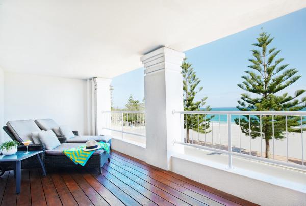Cottesloe Beach Hotel, Cottesloe, Western Australia © Cottesloe Beach Hotel