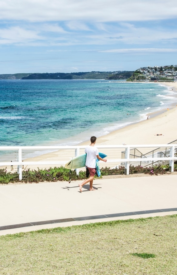 Merewether Beach, Newcastle, New South Wales © Tourism Australia