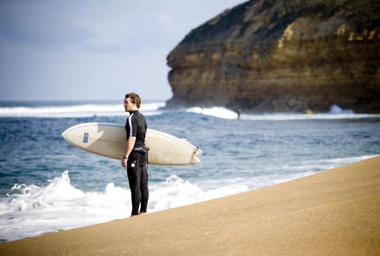 Bells Beach, Victoria © Tourism Victoria