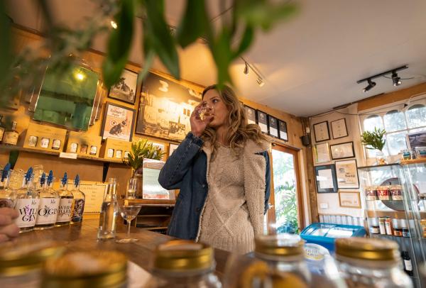 Kangaroo Island Spirits, Kangaroo Island, SA © Tourism Australia