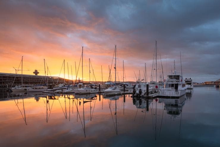 Constitution Dock, Hobart, Tasmania © Tourism Australia