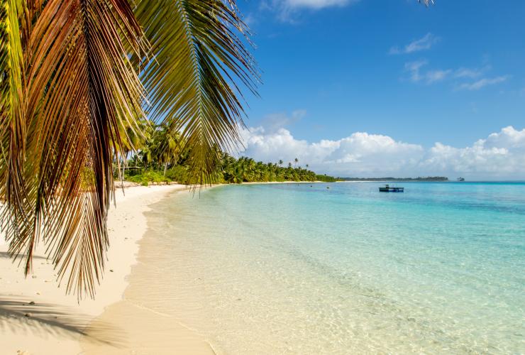 West Island, Cocos Islands © Rik Soderlund, Cocos Keeling Islands Tourism Association