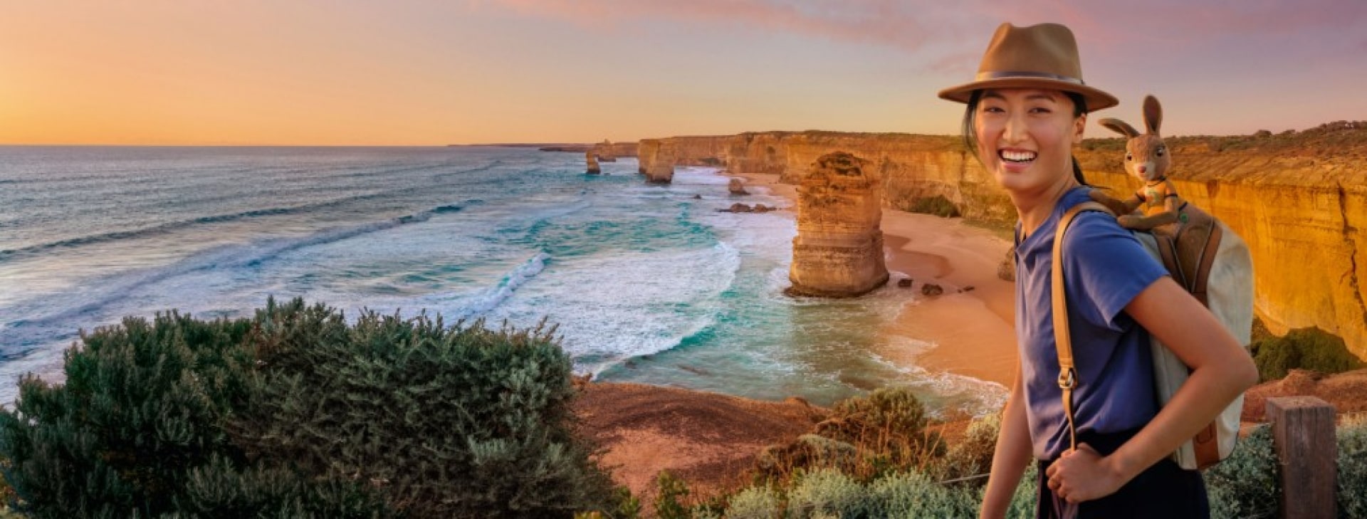 Twelve Apostles, Great Ocean Road, Victoria © Tourism Australia