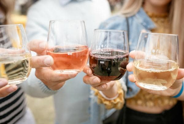 ビクトリア州、グランピアンズ、グランピアンズ・グレープ・エスケープ © Tony Evans, Oregional Collective