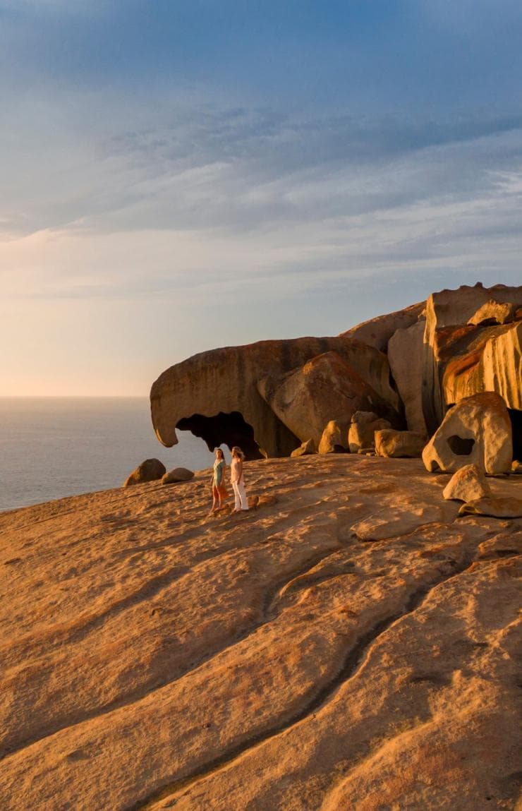 南オーストラリア州、カンガルー島、リマーカブル・ロックス（Remarkable Rocks）© South Australian Tourism Commission