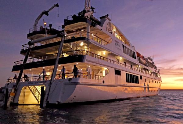 西オーストラリア州、キンバリー、コーラル・エクスペディション © Coral Expeditions