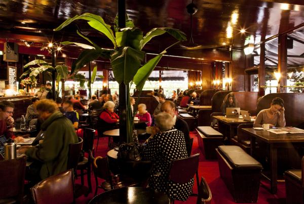 オーストラリア首都特別地域、キャンベラ、ティリーズ © Jo Bakas/Visit Canberra