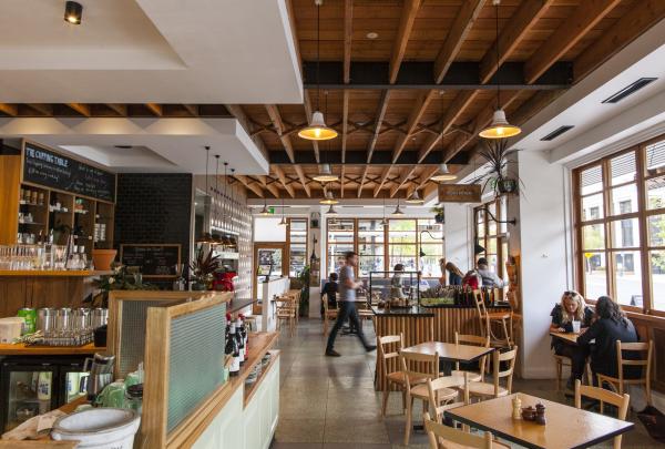  オーストラリア首都特別地域、キャンベラ、ザ・カッピング・ルームの店内 © VisitCanberra