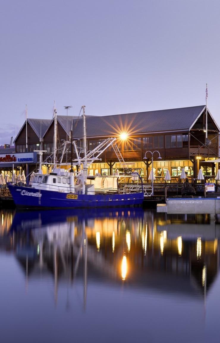 西オーストラリア州（WA）、フリーマントル、フリーマントル・フィッシング・ボート・ハーバー（Fremantle Fishing Boat Harbour） © Spool Photography