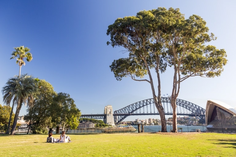 ニュー・サウス・ウェールズ州、シドニー、王立植物園 © Steve Back, Destination New South Wales