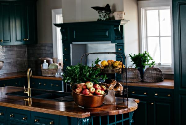 ビクトリア州、デイルスフォード、デイリー・フラット・ファーム © Lake House Daylesford