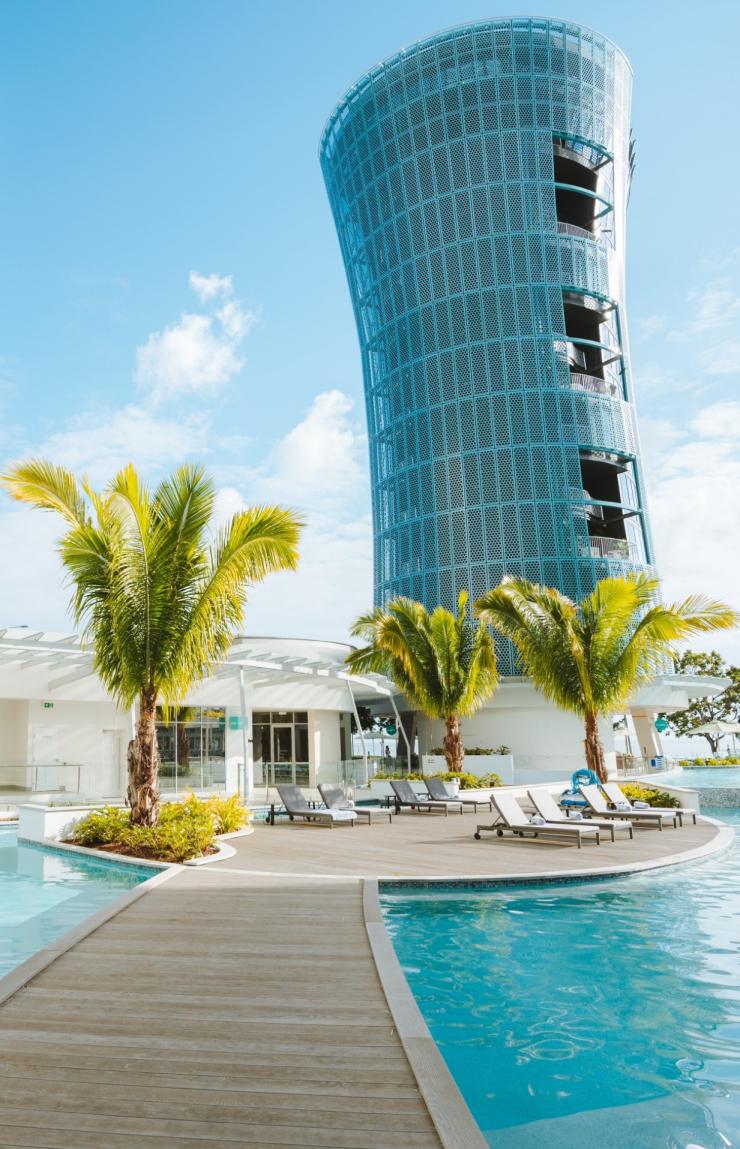 케언즈 시티의 라일리 리조트, 퀸즈랜드 © 호주정부관광청