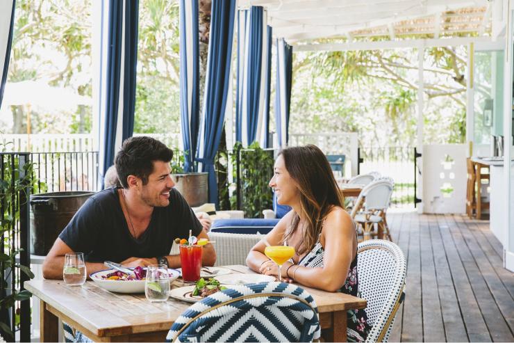 페이퍼 데이지, 바이런 베이, 뉴사우스웨일스 © 뉴사우스웨일스주 관광청 페이퍼 데이지, 바이런 베이, 뉴사우스웨일스 © 뉴사우스웨일스주 관광청