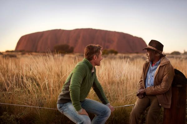 Uluru Aboriginal Tours, Vườn quốc gia Uluru-Kata Tjuta, Lãnh thổ phía Bắc © Tourism Australia