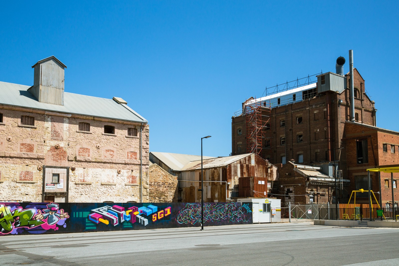 Street art in Port Adelaide © Josie Withers/South Australian Tourism Commission