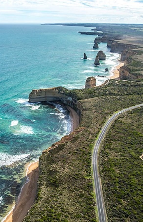 Bãi đá Mười hai vị Tông đồ, Cung đường Great Ocean Road, VIC © Greg Snell, Tourism Australia