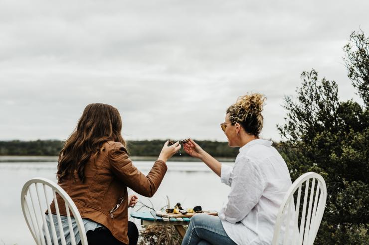 塔斯马尼亚州,斯旺西,Melshell Oyster Shack © Aurora Energy Pty Ltd 摄影师 Adam Gibbs 版权所有 塔斯马尼亚州,斯旺西,Melshell Oyster Shack © Aurora Energy Pty Ltd 摄影师 Adam Gibbs 版权所有