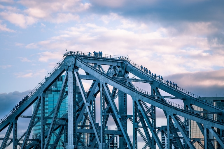 昆士蘭布里斯本的故事橋冒險攀橋©Story Bridge Adventure Climb