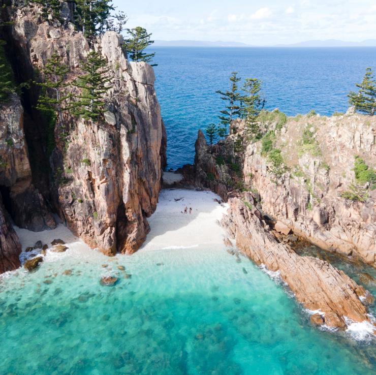 昆士蘭州聖靈群島的海曼島©昆士蘭旅遊及活動推廣局