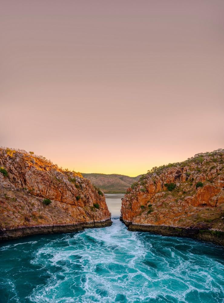 西澳州金伯利的水平瀑布©Australian Traveller