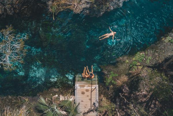 北領地埃爾西國家公園苦泉©北領地旅遊局