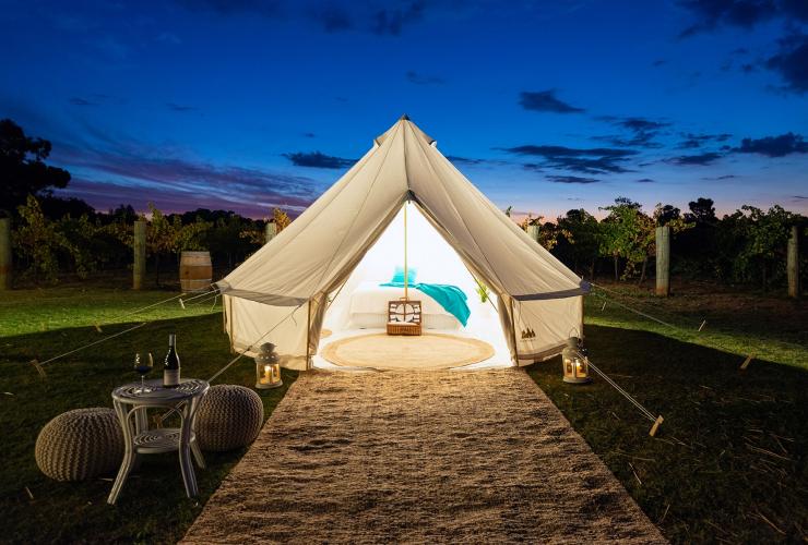  西澳州Albion on Swan內的婚禮帳篷©Keven Osborne