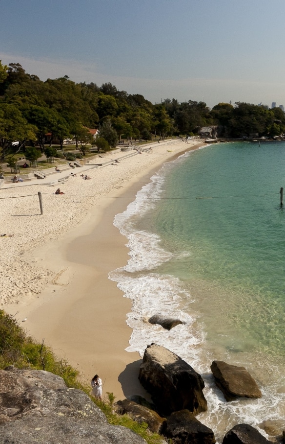 新南威爾士悉尼尼新園公園（Nielsen Park）的鯊魚灘（Shark Beach）©新南威爾士州旅遊局Andrew Gregory
