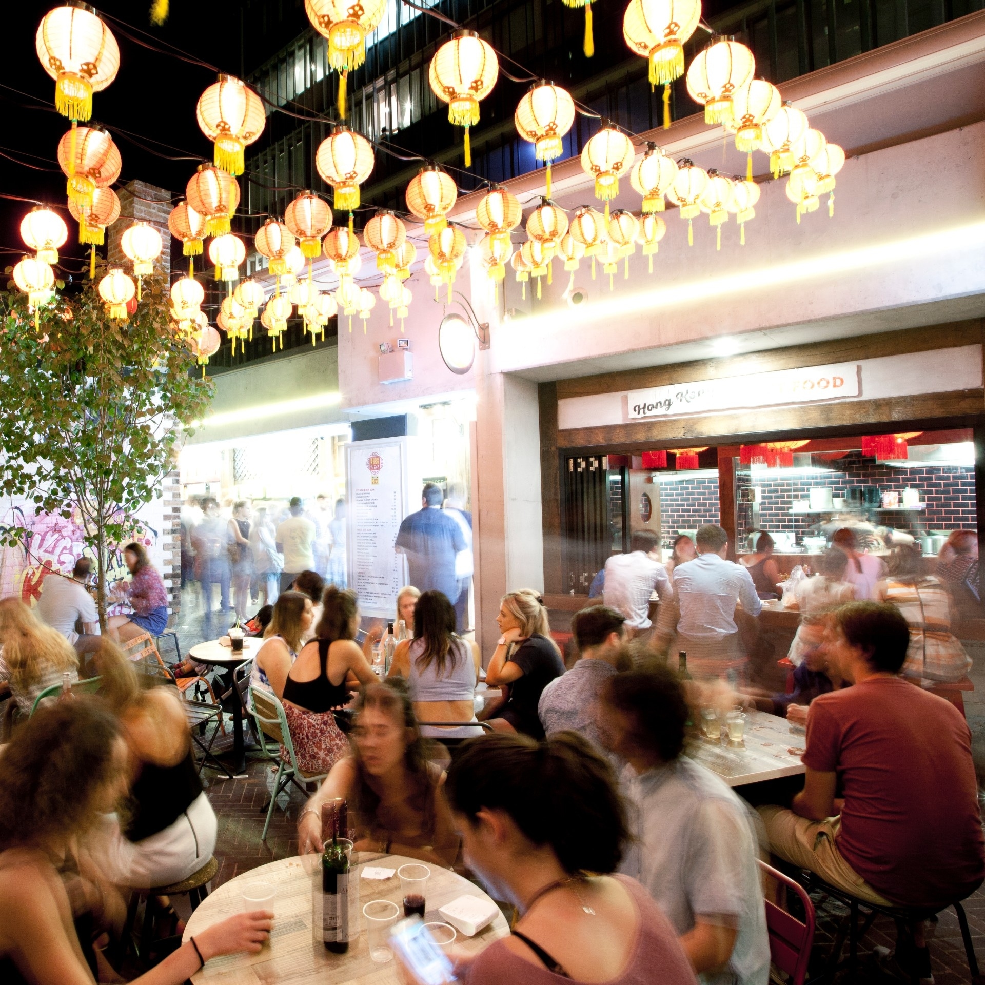 悉尼西部內城區齊本德爾的香料巷（Spice Alley）內部©齊本德爾旅遊局