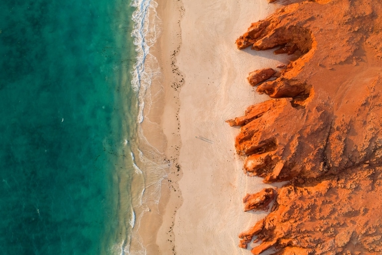 西澳州的勒韋克角（Cape Leveque）©Dan Paris