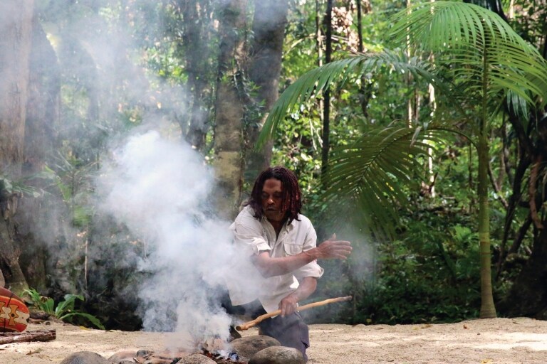 昆士蘭州戴恩樹（Daintree）的莫斯曼峽谷中心（Mossman Gorge Centre）©Kristi O′Brien