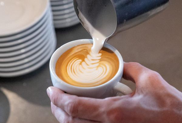 Coffee, ST ALi, Melbourne, Victoria © Tourism Australia