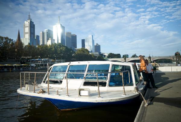 遊亞拉河欣賞墨爾本的美景 © Visit Victoria