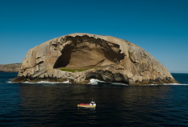 著名花崗岩巨石骷髏岩（Skull Rock）