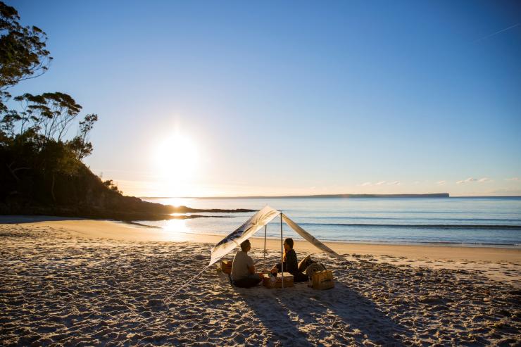 新南威爾士州杰維斯海灣的布倫海姆海灘（Blenheim Beach）©新南威爾士州旅遊局