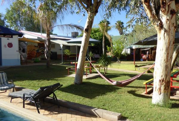 北領地愛麗斯泉的Alice’s Secret Travellers Inn © Sebastian Krasemann