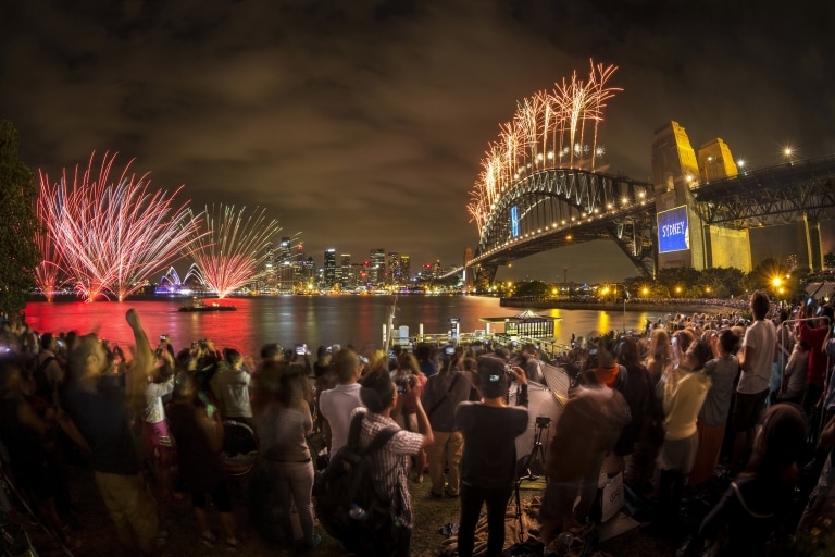 新南威爾士州悉尼海港（Sydney Harbour）的悉尼除夕©新南威爾士州旅遊局