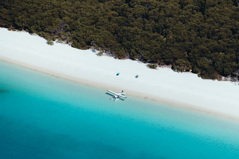 昆士蘭（QLD）聖靈群島（Whitsundays Islands）白色天堂沙灘（Whitehaven Beach）©Jason Hill，昆士蘭旅遊及活動推廣局