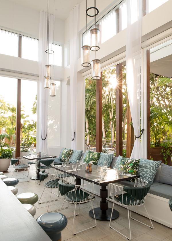 黃金海岸的Garden Kitchen and Bar的內部環境©黃金海岸旅遊局