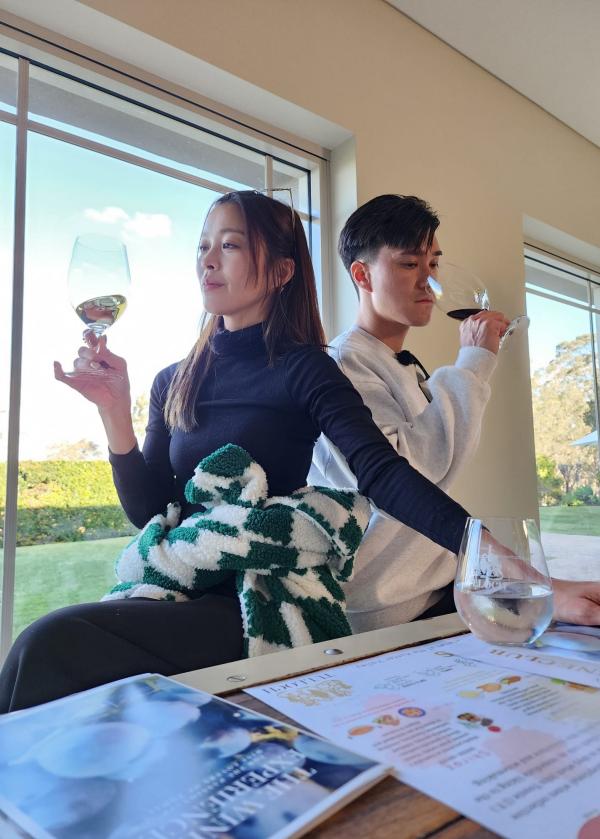 3位好友打卡獵人谷，品味美酒佳餚 © TVB