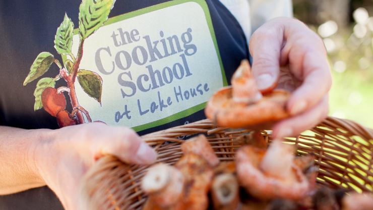 維多利亞戴爾斯福德的湖畔小居酒店烹飪教室（Lake House Cooking School, Daylesford, VIC）©湖畔小居酒店
