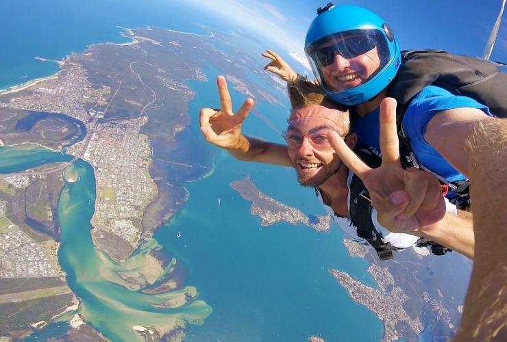 在新南威爾士州（New South Wales）紐卡素（Newcastle）跳傘©Skydive Australia