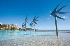 Cairns Esplanade Lagoon © Tourism and Events Queensland