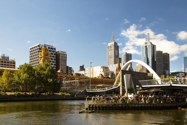 Evans Walker Bridge, Southbank, Melbourne, Victoria © Visit Victoria