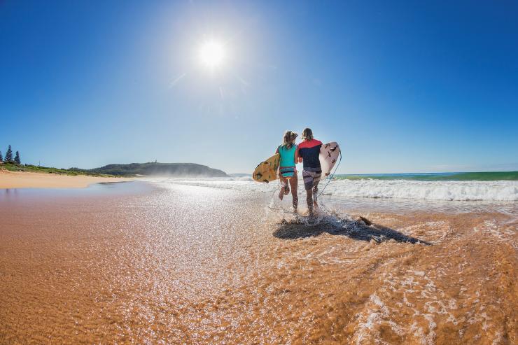 Surf, Palm Beach © Destination NSW